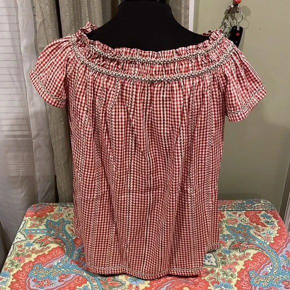 NWOT Max Studio Checkered Peasant Top - Picture 4 of 9